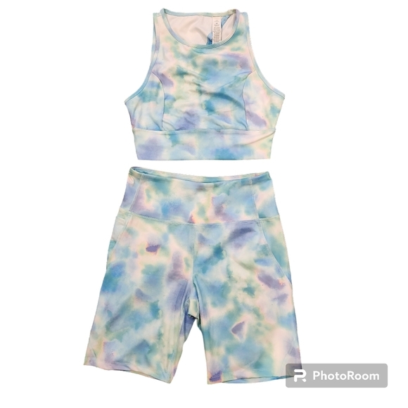 Nanette Lepore Pants - Nanette Lepore Workout Set Biker Shorts Sports Bra Blue Tie Dye Medium NWT